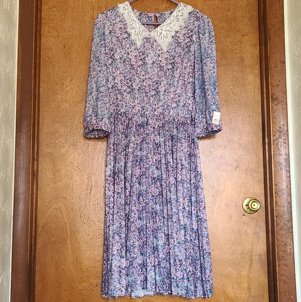 Vintage Whirlaway dress size 18